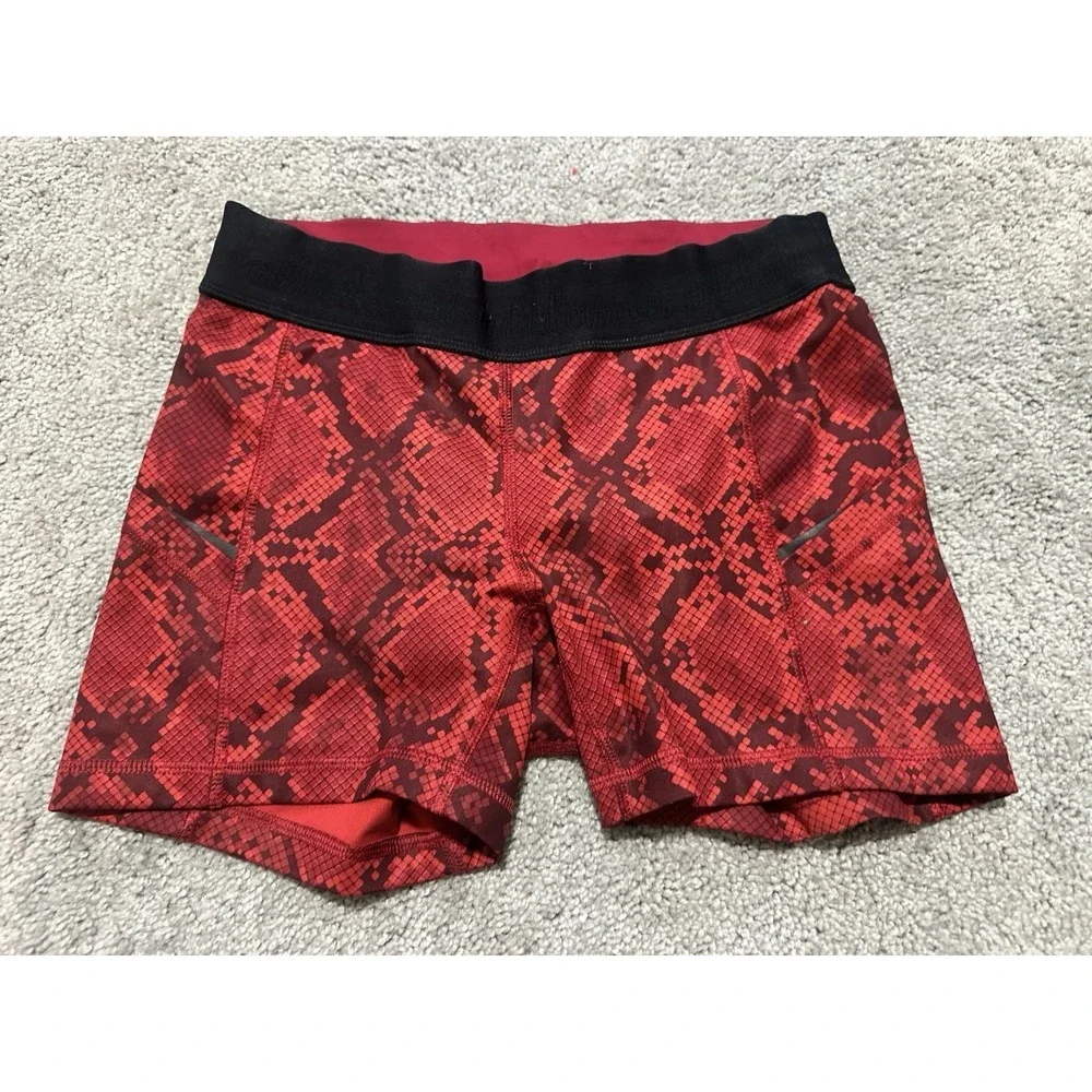 Lululemon What The Sport Short Mini Ziggy‎ Snake Red Tide 6